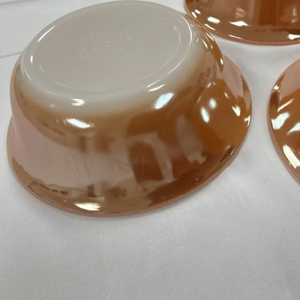 Copied - Pink Pressed Glass Leaf Pattern Round Bowl, Glossy Finish,
